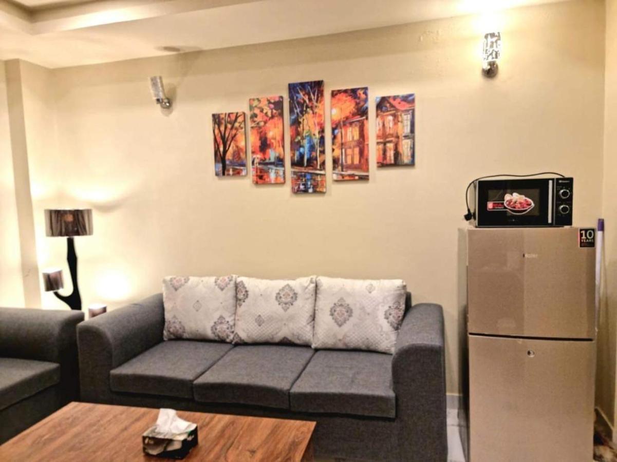 Comfortable & Lovely 1 Bed Apt In Bahria Town راوالبيندي المظهر الخارجي الصورة