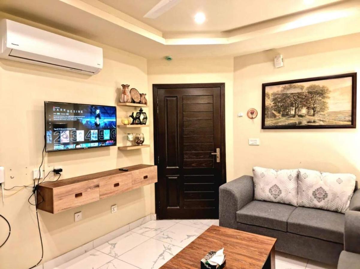 Comfortable & Lovely 1 Bed Apt In Bahria Town راوالبيندي المظهر الخارجي الصورة